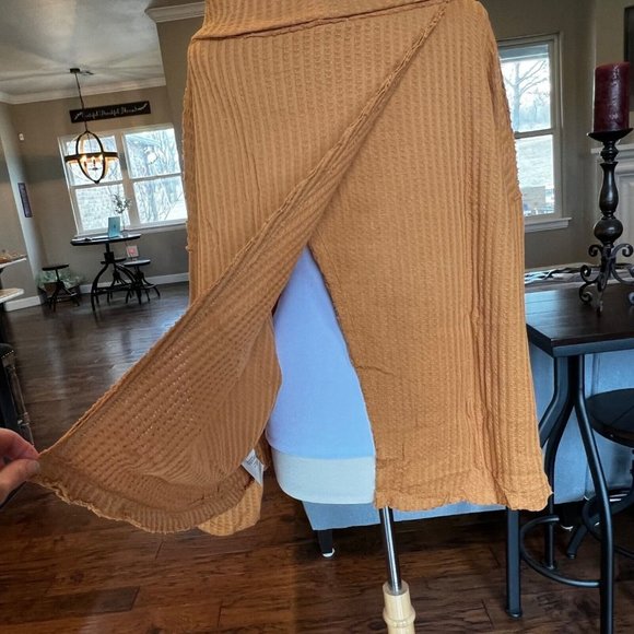 NWT Free People Juicy L/S Sweater XS S M Cowl Neck Draped Tunic Top Split Back - Picture 13 of 15